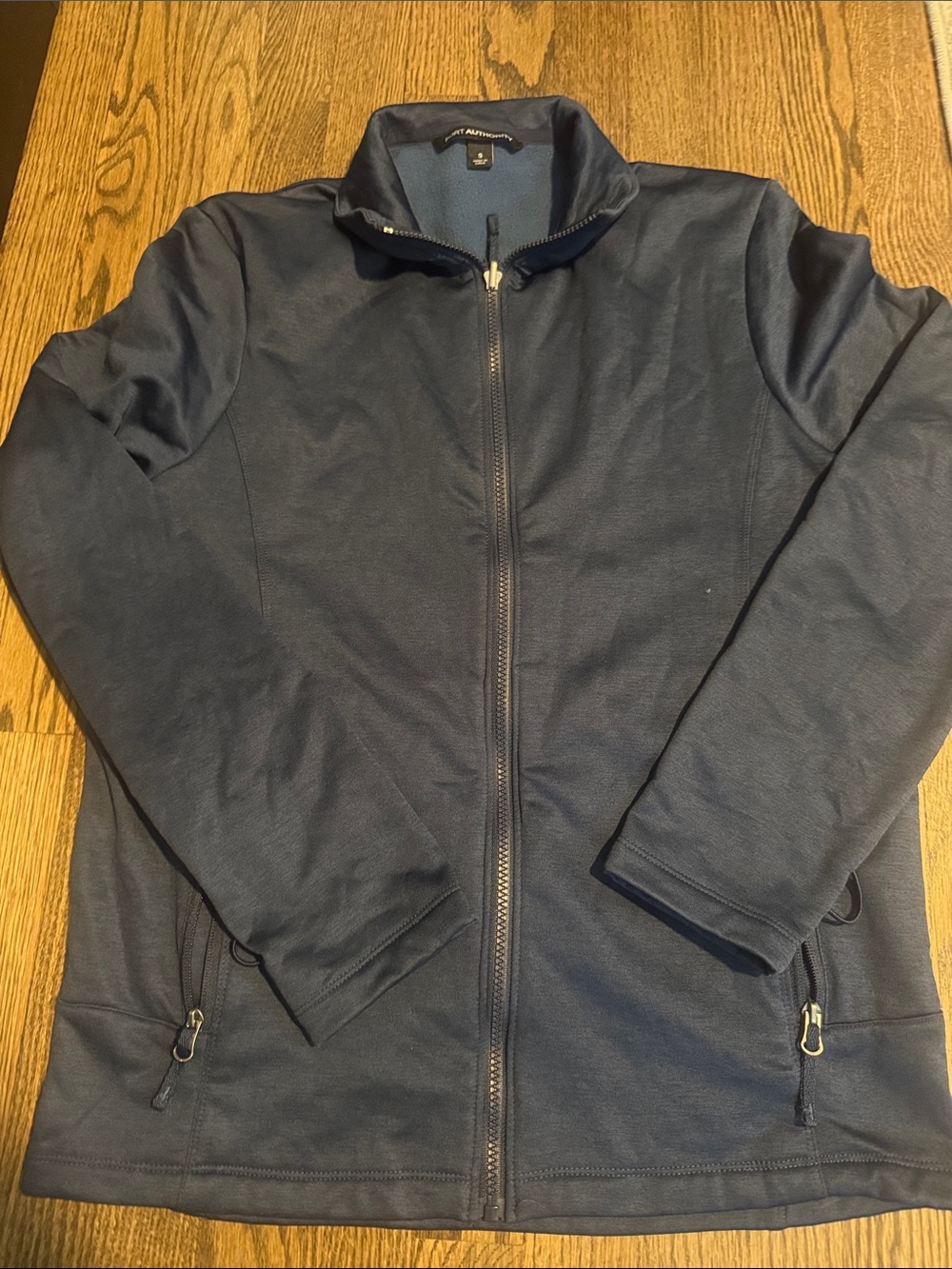 Navy Full‑Zip Lightweight Jacket